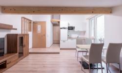 Apartmán 42*